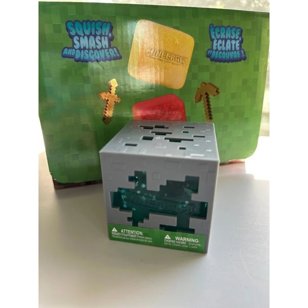 Minecraft Jelly Cube in Teal Blue/Green - New Squishy Squeeze Sensory Fidget Toy